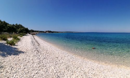 Girenica Beach