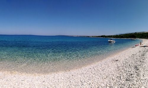 Girenica Beach2